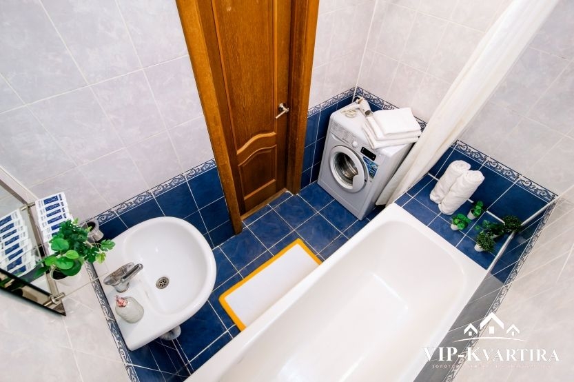 Квартира посуточно по проспекту Независимости, 19 (75)